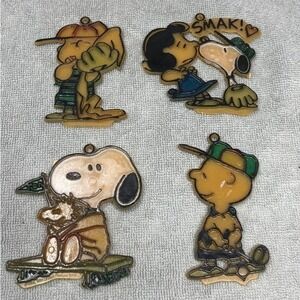 Vtg Peanuts Snoopy Charlie Brown Lucy Painted Suncatcher Ornament Set 4 Plastic